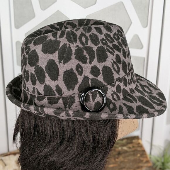 Kirna Zabête 100% Wool Fedora in Black/Gray Kiss Print - Picture 4 of 7